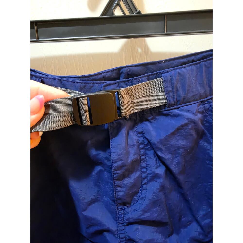 Columbia AL4574 Navy Cargo Hiking Shorts Belted Gorpcore M - Picture 6 of 10